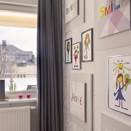 Agnes Blisko Term Cieplice Lägenhet *